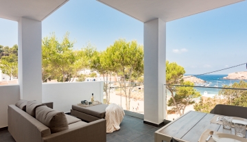 Resa Estates Ibiza te koop appartement Vadella Mar zee zicht terras 3.jpg